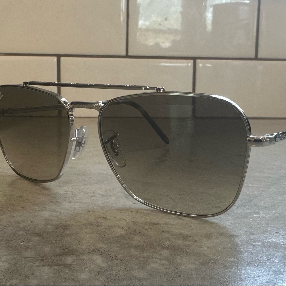 Ray Ban Caravan’s - Like New